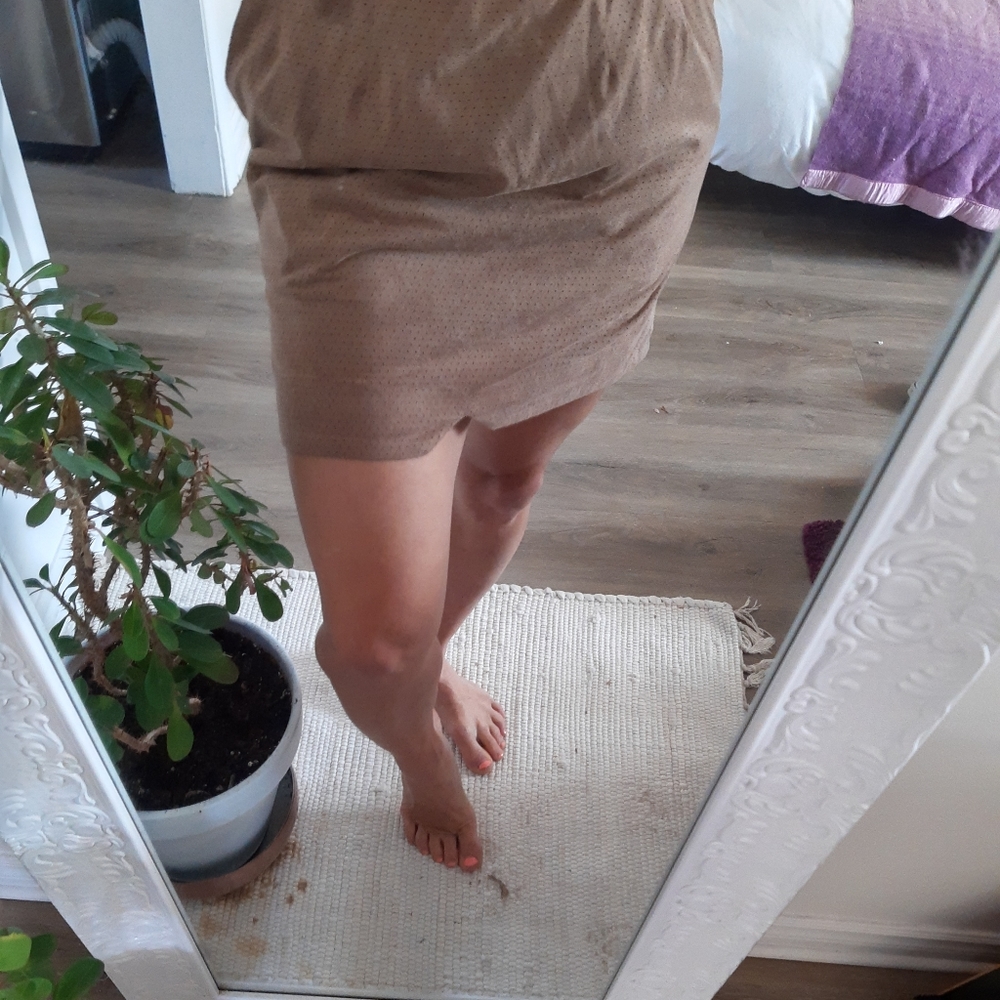 Skirt - Picture 6 of 9